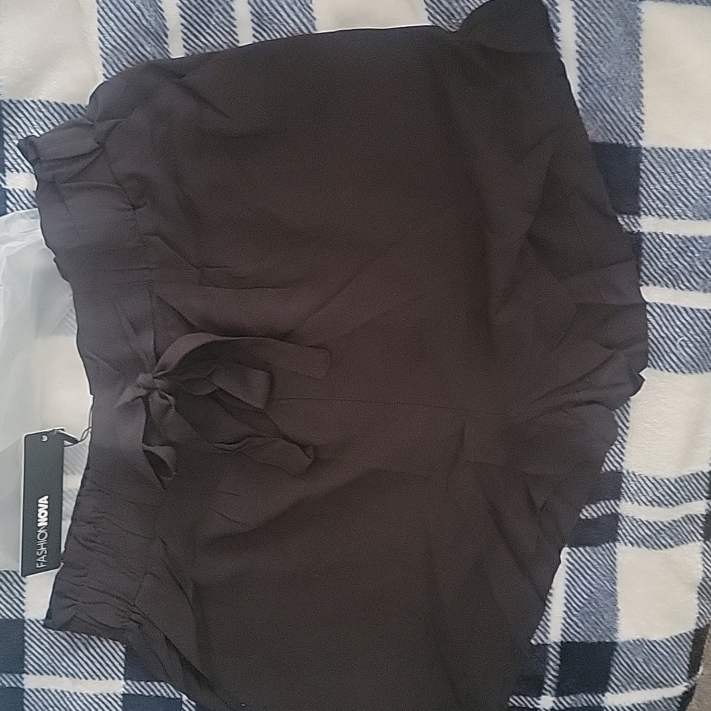 Fashion nova rosie tie waist shorts